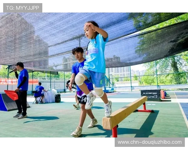 斗球体育官网活动火热开启，丰富的体育赛事等你来挑战，赢取丰厚奖励和荣誉